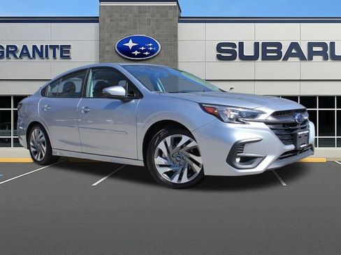 Used 2025 Subaru Legacy Limited AWD/4WD image 3
