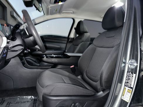 Used 2025 Hyundai Tucson Blue image 27