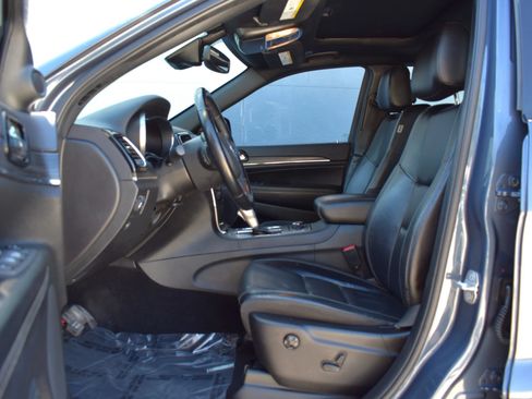Used 2021 Jeep Grand Cherokee Limited w/ Quick Order Package 2GK 80th AWD/4WD image 9