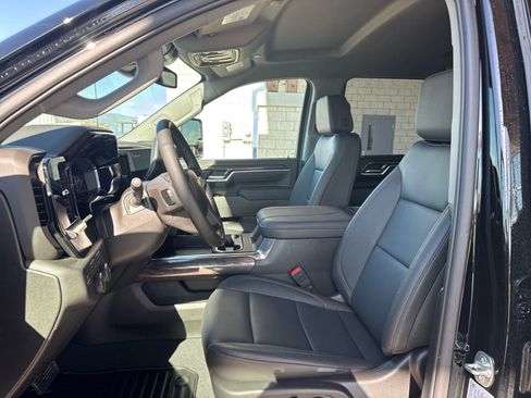 New 2025 Chevrolet Silverado 2500 LTZ w/ LTZ Convenience Package image 24