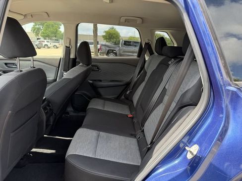 Used 2021 Nissan Rogue S FWD image 25