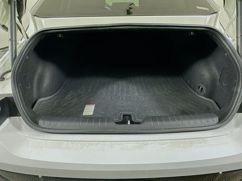 Used 2024 Hyundai Ioniq 6 SEL RWD image 29
