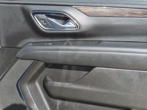 Used 2022 Chevrolet Tahoe 2WD image 17