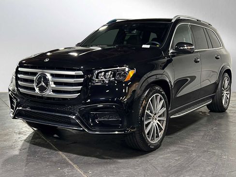 New 2026 Mercedes-Benz GLS 580 4MATIC image 7