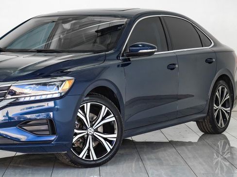 Used 2021 Volkswagen Passat 2.0T SE image 58