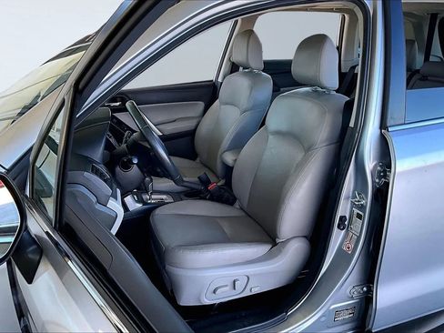 Used 2015 Subaru Forester 2.5i Limited image 18