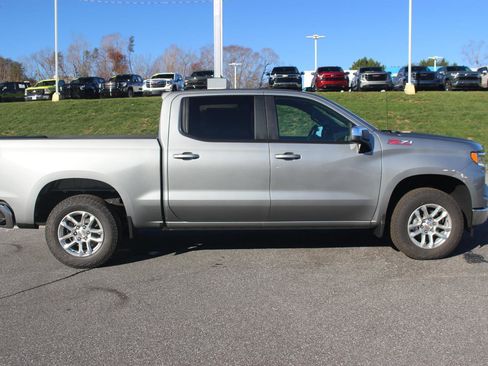 New 2026 Chevrolet Silverado 1500 LT w/ Z71 Off-Road Package image 8