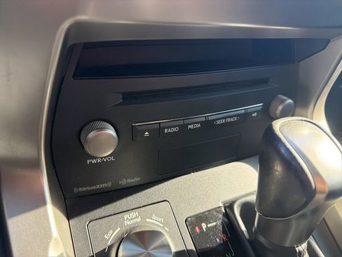 Used 2019 Lexus NX 300 FWD image 33