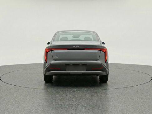 Used 2025 Kia K4 FWD image 7