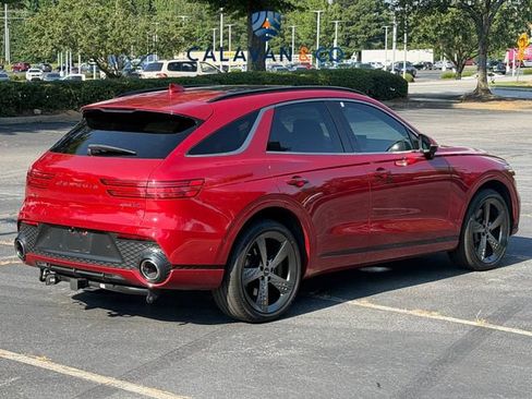 Used 2024 Genesis GV70 3.5T Sport w/ Sport Prestige Package AWD/4WD image 4