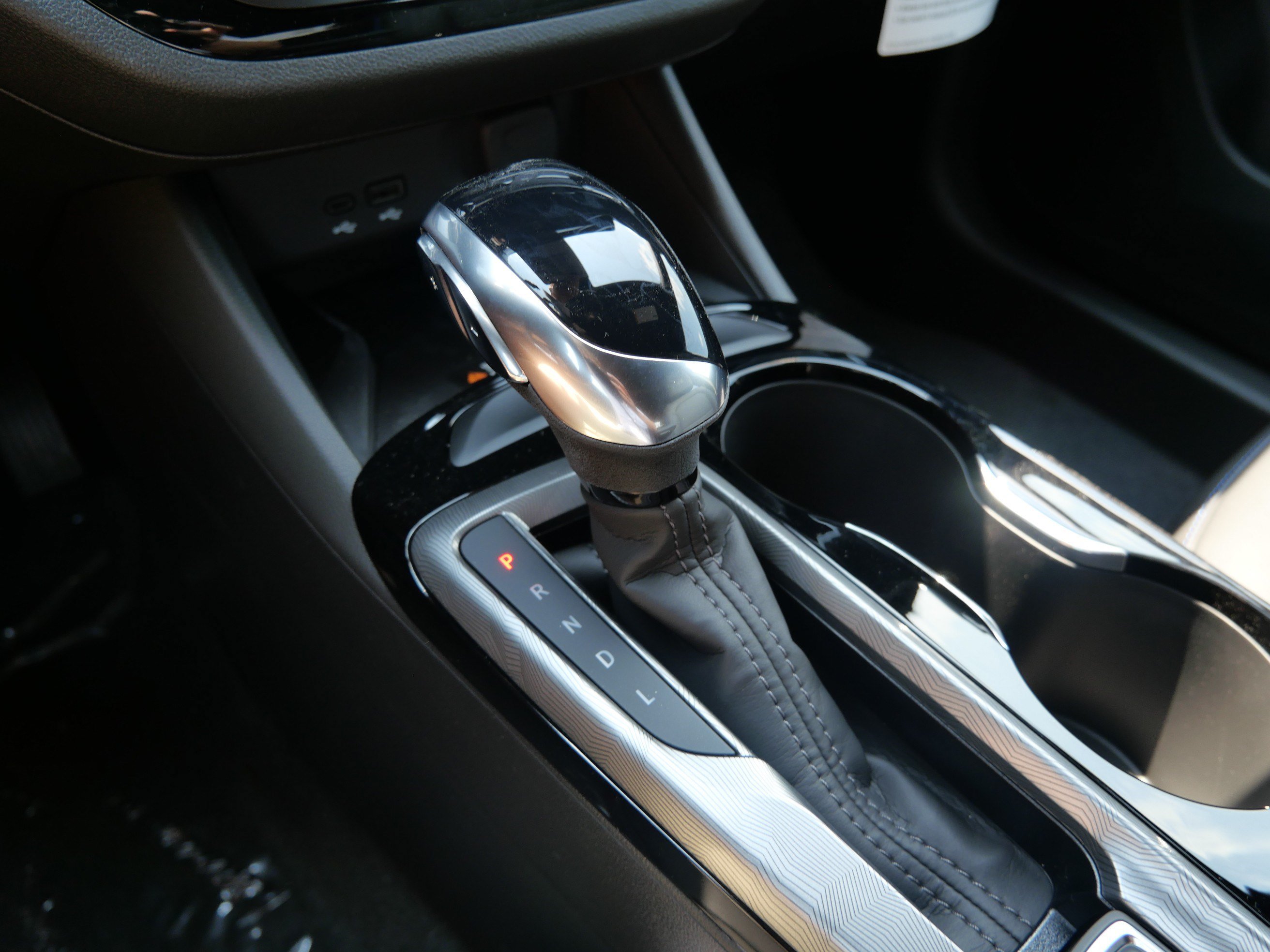 New 2026 Buick Envista Sport Touring w/ Convenience I Package FWD image 9