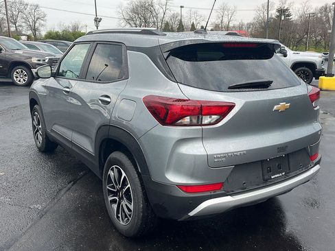 Used 2026 Chevrolet TrailBlazer LT w/ LT Cold Weather Package image 3