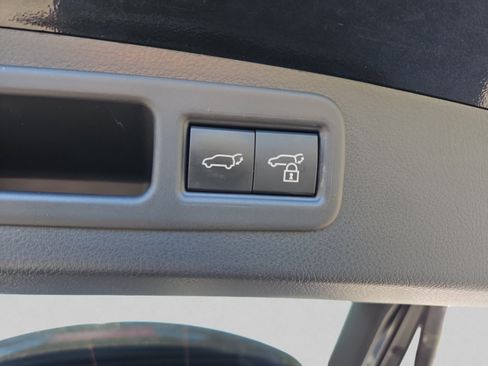 Used 2023 Lexus RX 350 Premium w/ Accessory Package AWD/4WD image 17