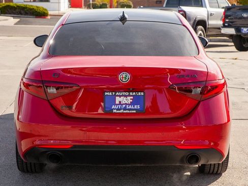 Used 2020 Alfa Romeo Giulia Ti w/ Nero Edizione image 6