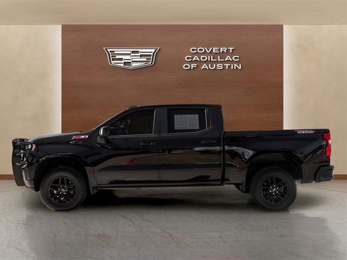 Used 2020 Chevrolet Silverado 1500 LT Trail Boss image 2