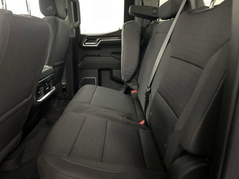 Used 2022 GMC Sierra 1500 Elevation image 24