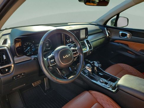 Used 2023 Kia Sorento SX Prestige AWD/4WD image 26