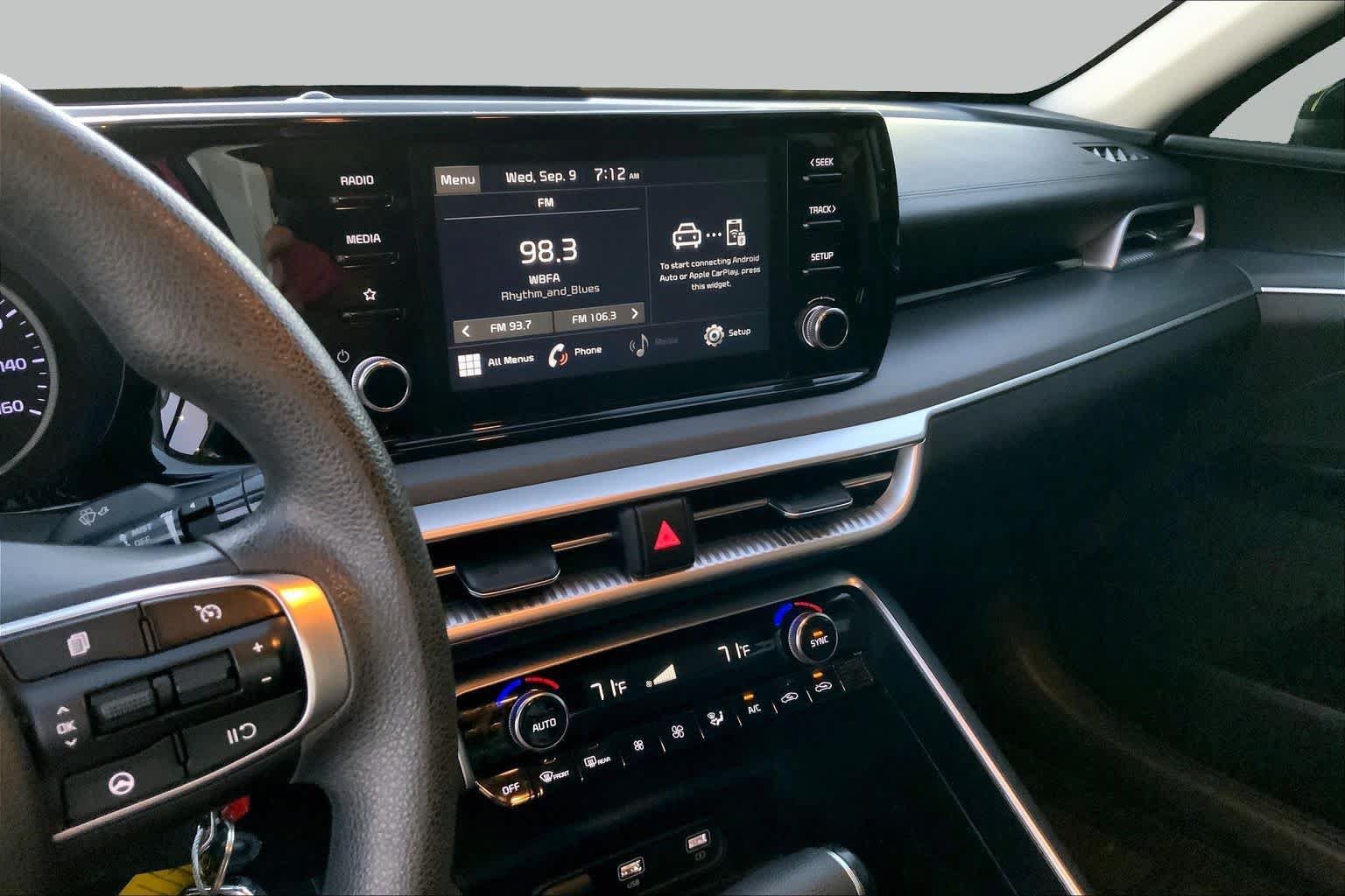 Used 2021 Kia K5 LX FWD image 6