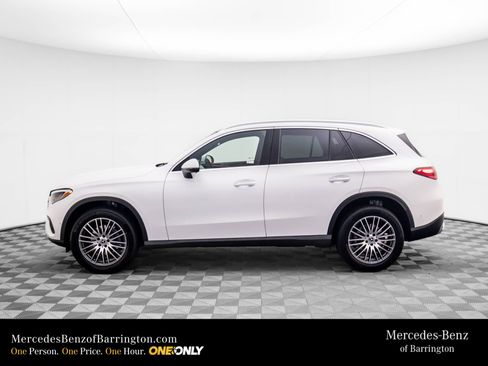 New 2026 Mercedes-Benz GLC 300 4MATIC image 2