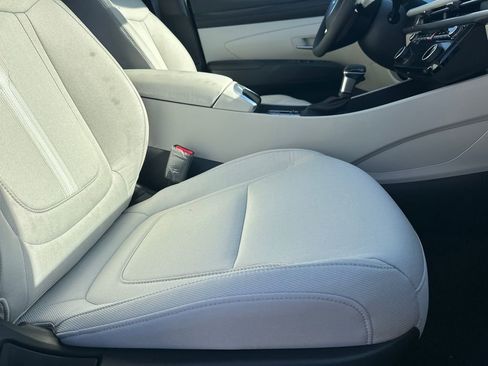 New 2025 Hyundai Tucson SEL image 13