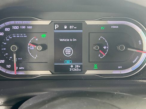 Used 2022 Hyundai Tucson Blue w/ Cargo Package image 11