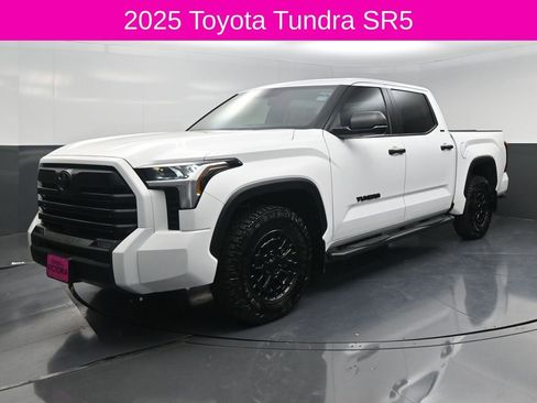 Used 2025 Toyota Tundra SR5 RWD image 2