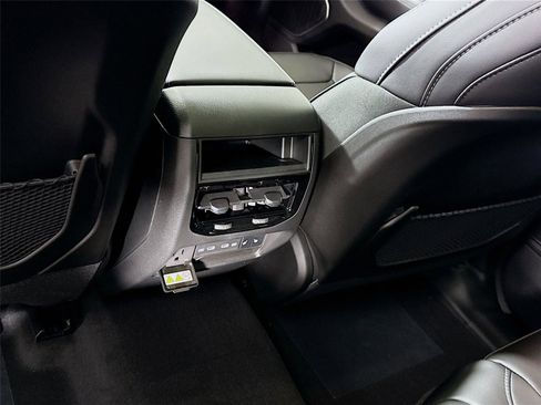 New 2026 Jeep Grand Cherokee Limited AWD/4WD image 20