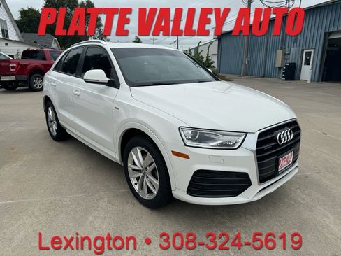 Used 2018 Audi Q3 2.0T Premium w/ Convenience Package image 1