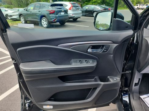 Certified 2022 Honda Ridgeline RTL-E image 12