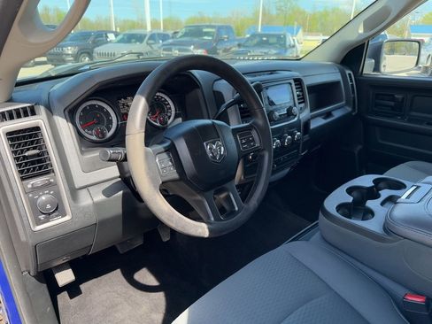 Used 2016 RAM 1500 ST w/ SXT Appearance Group AWD/4WD image 2