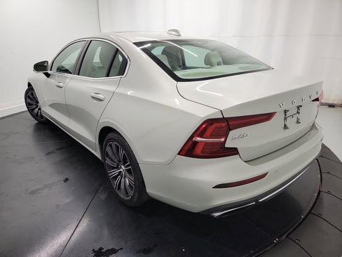 Used 2019 Volvo S60 T5 Inscription image 6