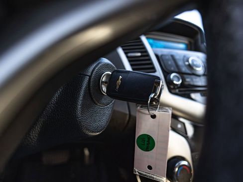 Used 2014 Chevrolet Cruze LT w/ RS Package image 17