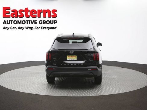 Used 2021 Kia Sorento S w/ Panoramic Sunroof Package AWD/4WD image 38