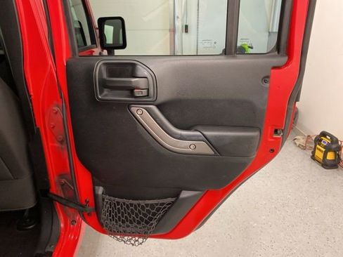 Used 2017 Jeep Wrangler Unlimited Sport w/ Quick Order Package 24S AWD/4WD image 28