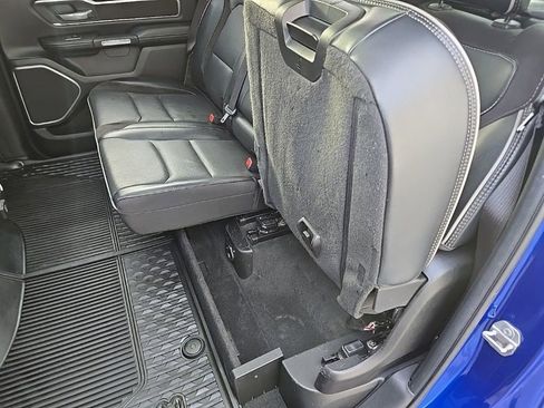 Used 2019 RAM 1500 Laramie image 38