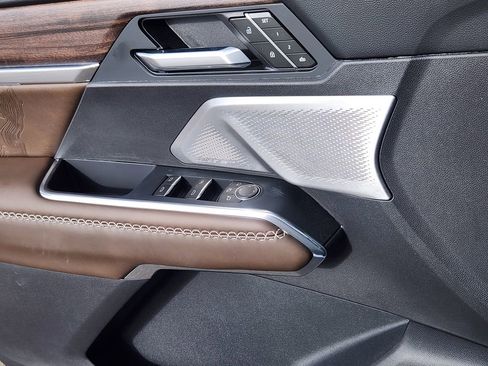 New 2026 GMC Acadia Denali Ultimate image 11