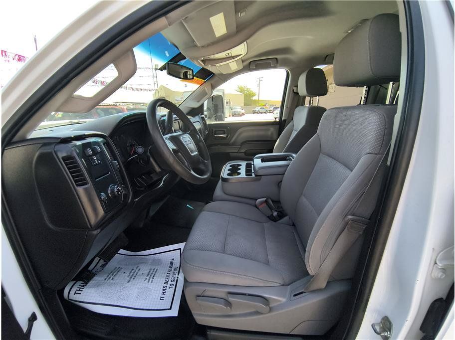 Used 2015 GMC Sierra 2500 2WD Double Cab w/ Sierra Convenience Package image 10
