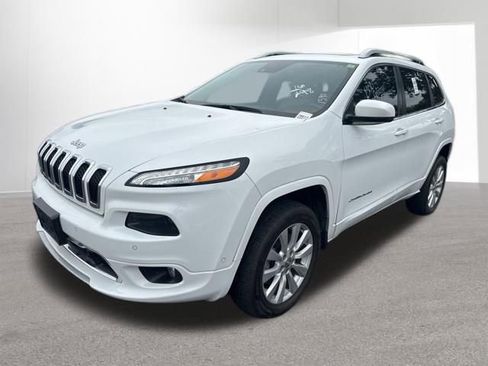 Used 2016 Jeep Cherokee Overland w/ Technology Group AWD/4WD image 1