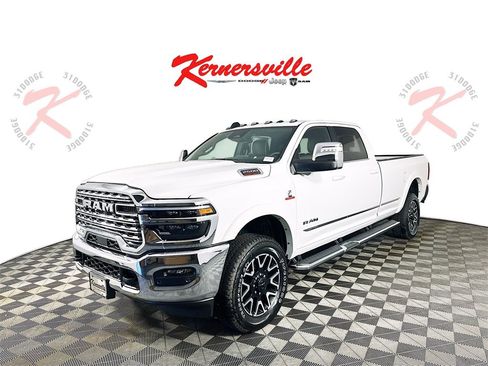 New 2026 RAM 2500 Limited w/ Towing Technology Group image 3