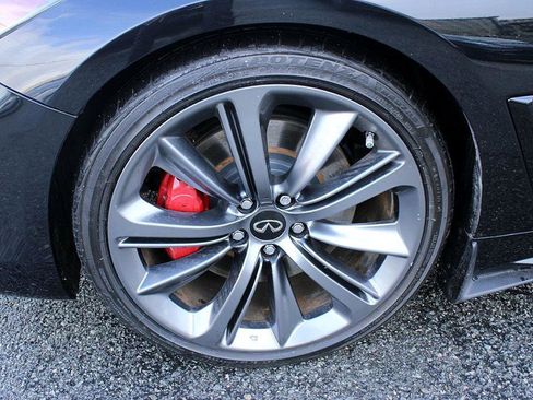 Used 2021 INFINITI Q60 Red Sport 400 image 12