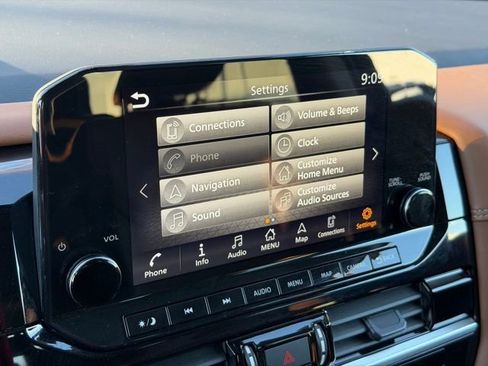 Used 2024 Nissan Pathfinder Platinum w/ Cargo Package image 46