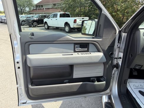 Used 2014 Ford F150 XLT w/ Equipment Group 302A Luxury RWD image 9