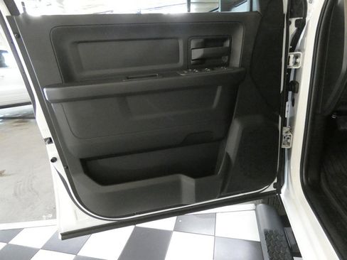 New 2026 RAM 3500 Tradesman AWD/4WD image 21