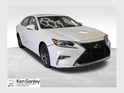 Used 2017 Lexus ES 350 w/ Luxury Package