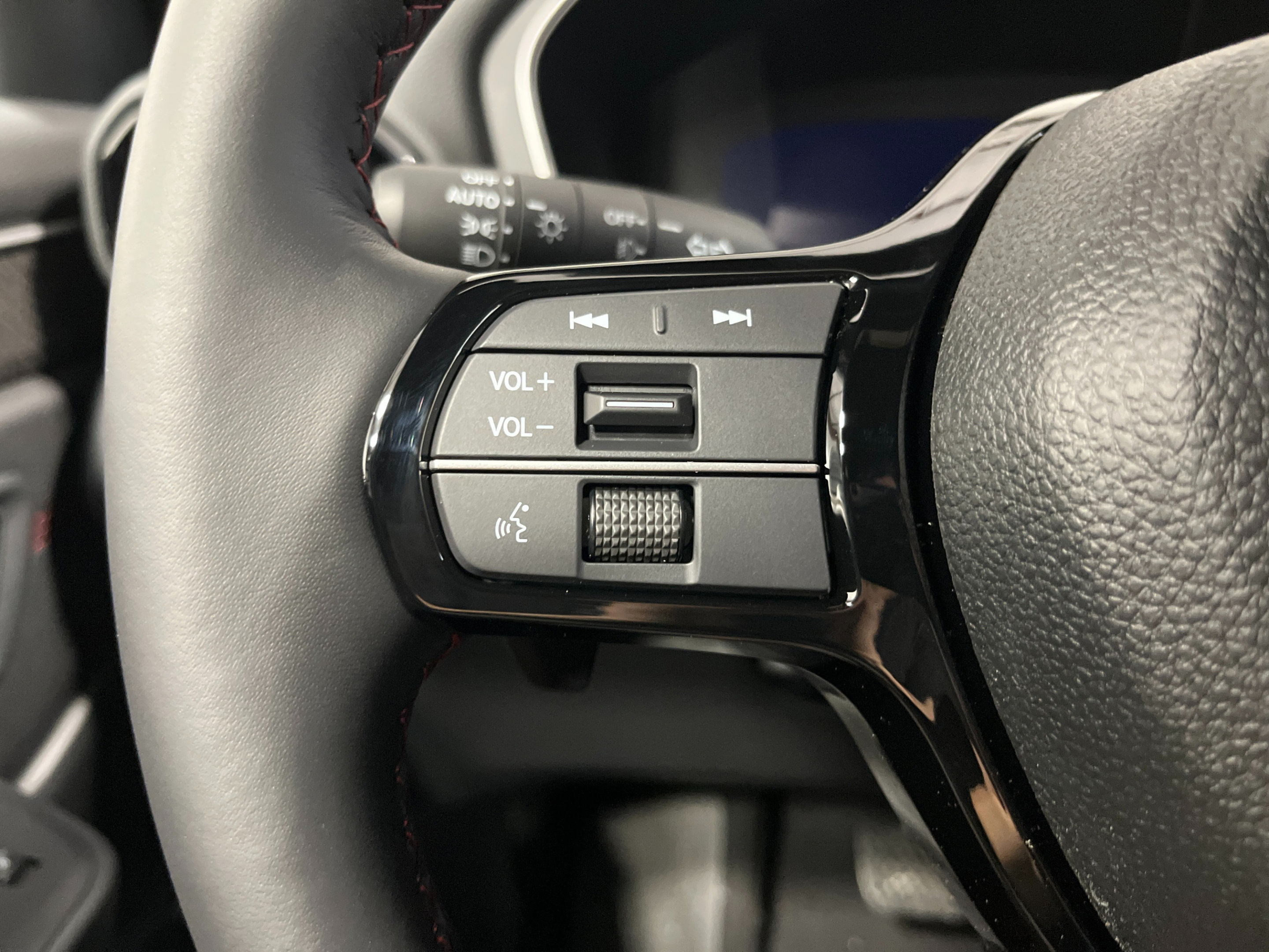 New 2026 Honda Pilot Black Edition image 16