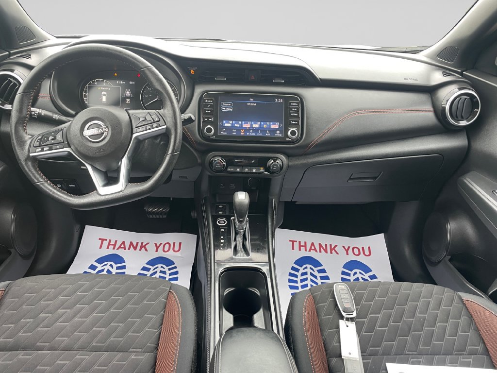 Used 2023 Nissan Kicks SR FWD image 19