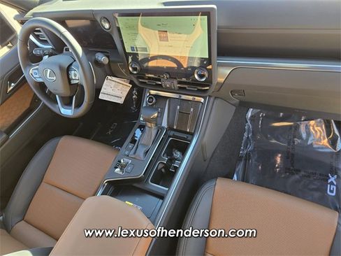 Used 2026 Lexus GX 550 w/ Cold Area Package image 19