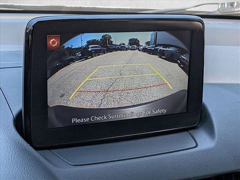 Used 2018 MAZDA CX-3 Touring w/ Preferred Equipment Package AWD/4WD image 14