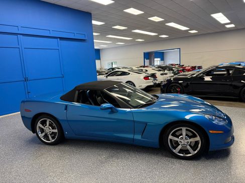 Used 2009 Chevrolet Corvette Convertible w/ Preferred Equipment Group RWD image 8