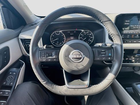 Used 2023 Nissan Rogue SL w/ SL Premium Package AWD/4WD image 11